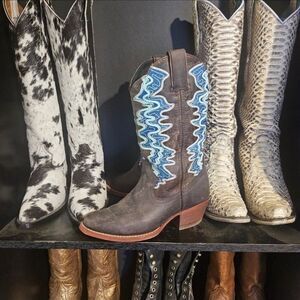 Glow in the Dark Kader Noctiluca Neon Cowboys Boots size 8